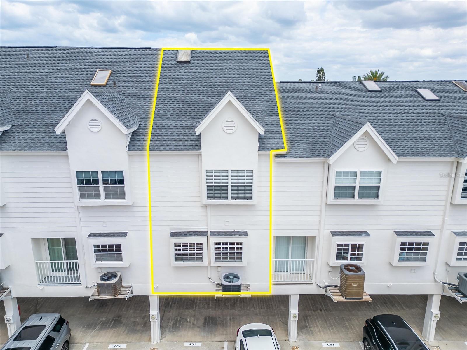 Image 70 of 97 For 17960 Gulf Boulevard 106