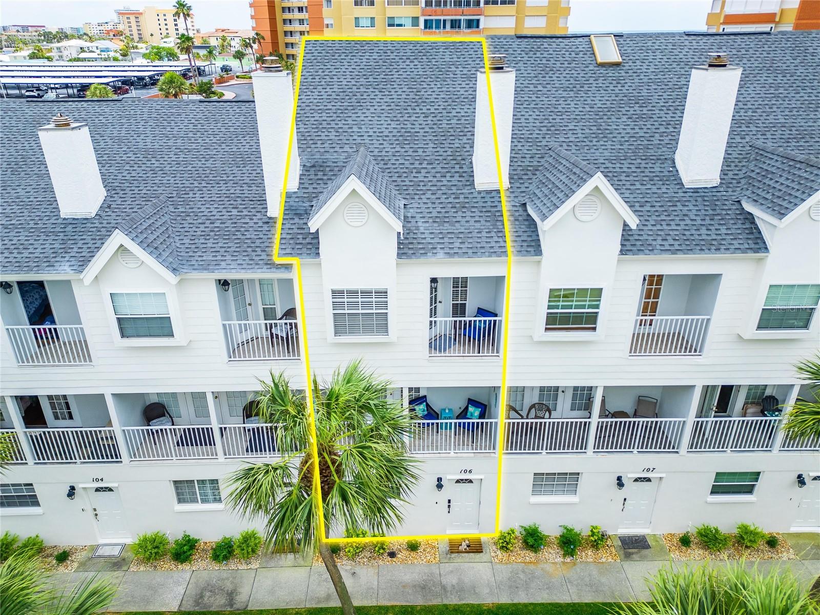 Image 72 of 97 For 17960 Gulf Boulevard 106