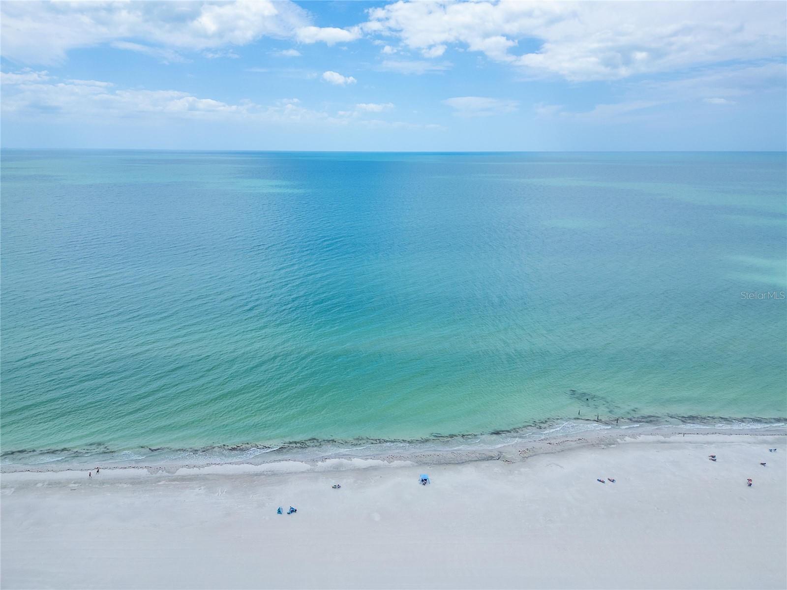 Image 85 of 97 For 17960 Gulf Boulevard 106