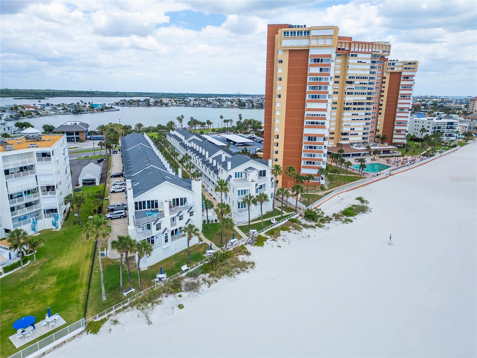 Image 95 of 97 For 17960 Gulf Boulevard 106