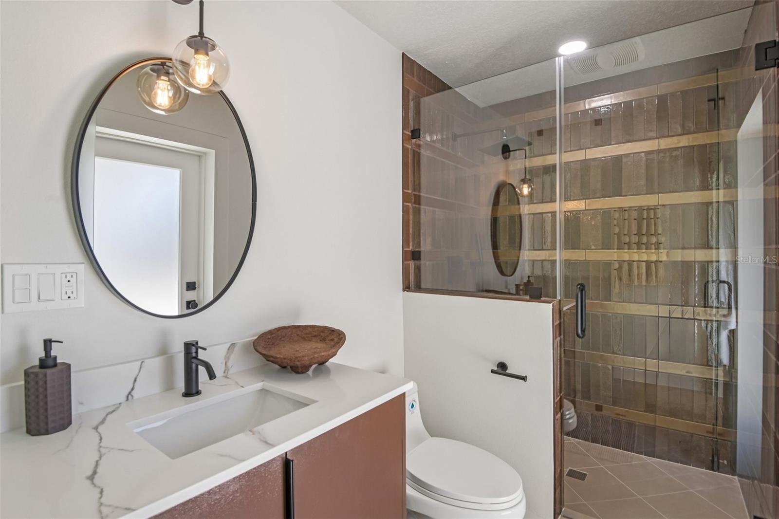 Image 30 of 43 For 861 Rafael Boulevard Ne