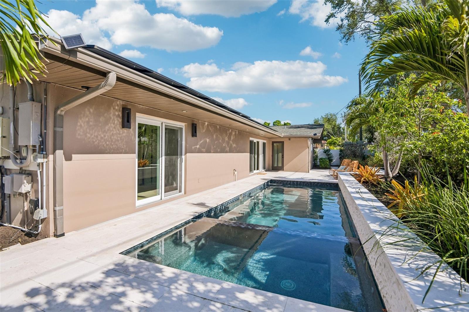 Image 37 of 43 For 861 Rafael Boulevard Ne