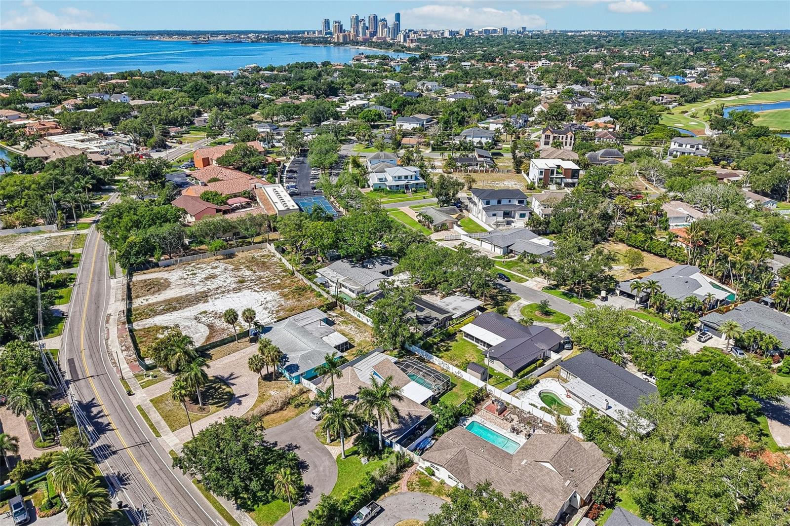 Image 39 of 43 For 861 Rafael Boulevard Ne