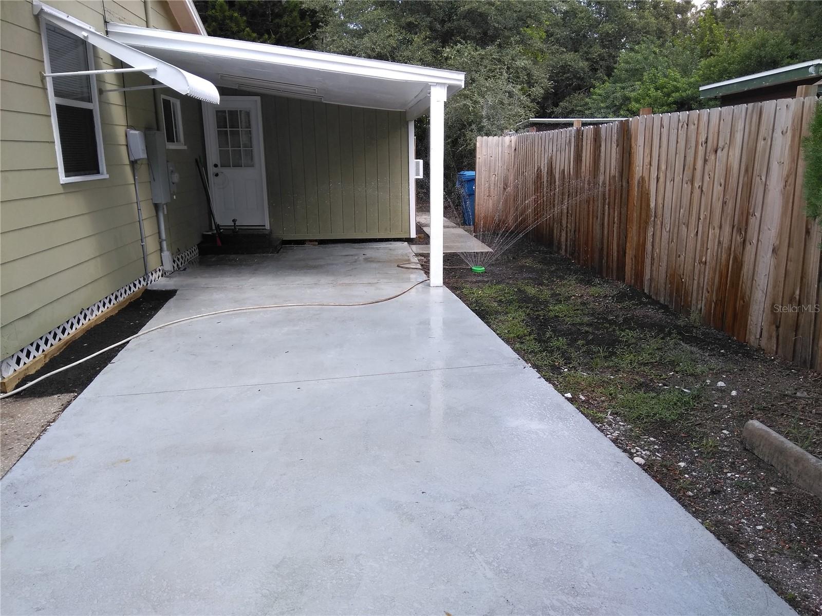 Image 3 of 38 For 910 9th Avenue Sw