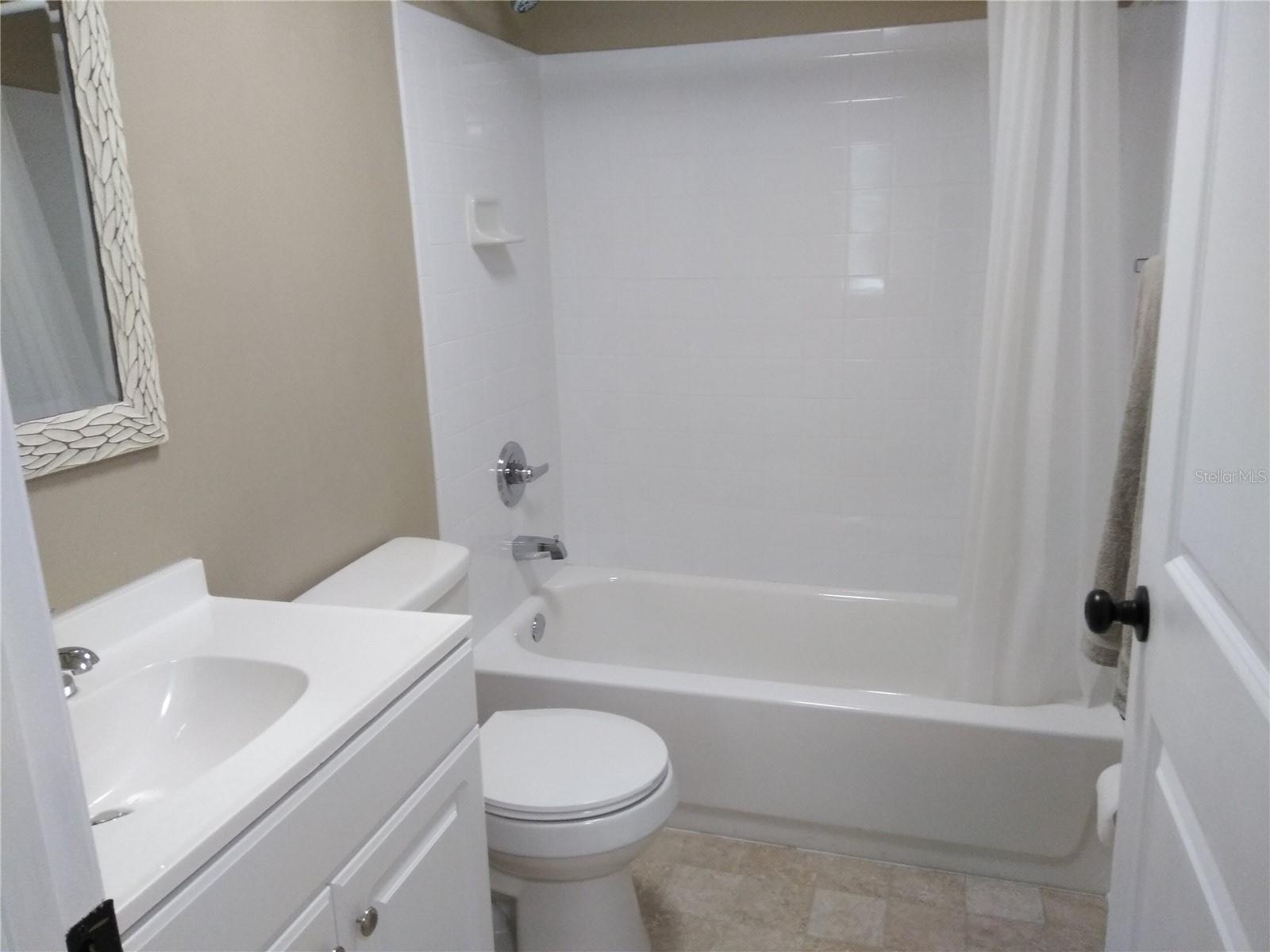 Image 32 of 38 For 910 9th Avenue Sw