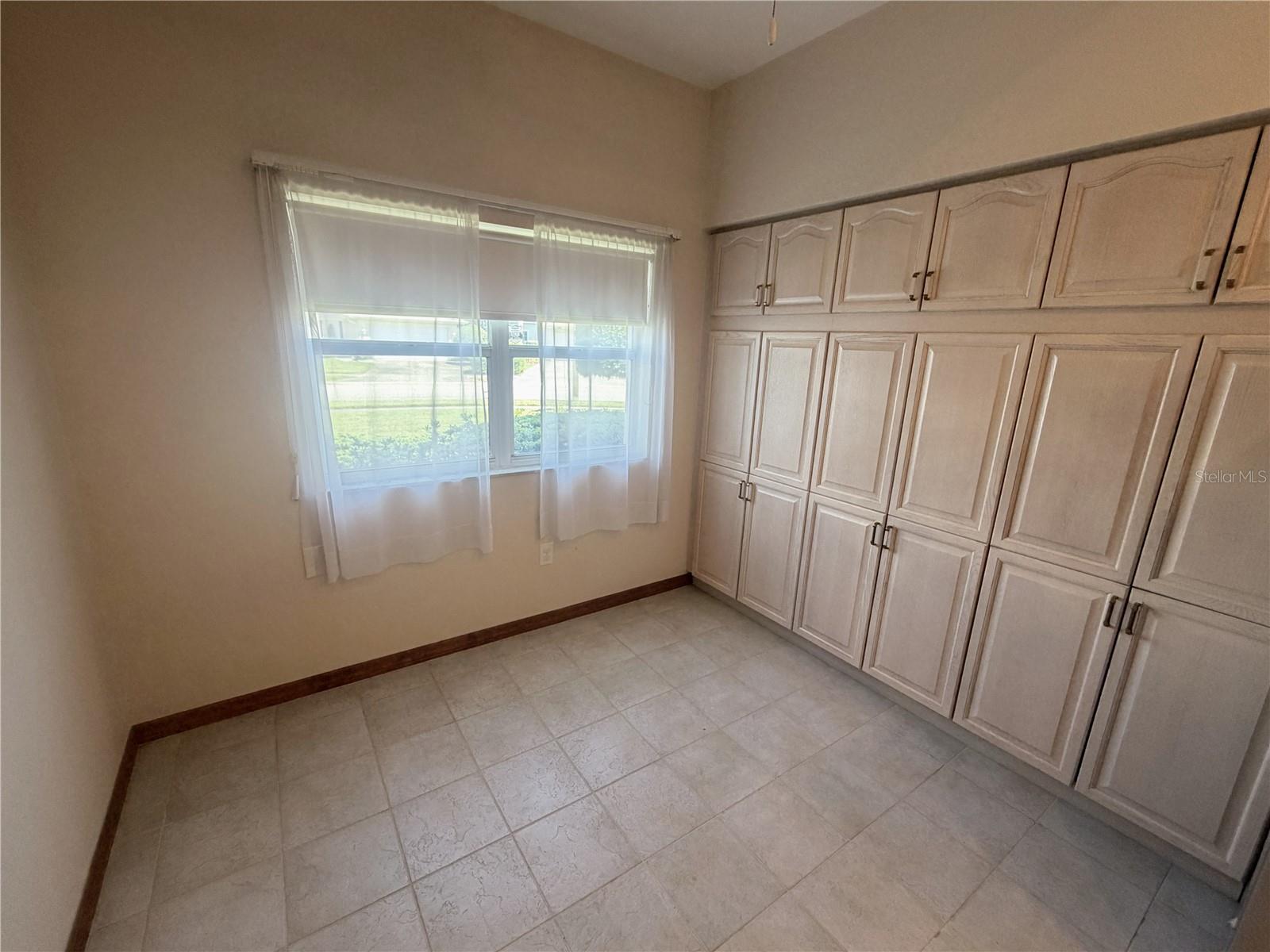 Image 11 of 12 For 2784 Alexander Drive