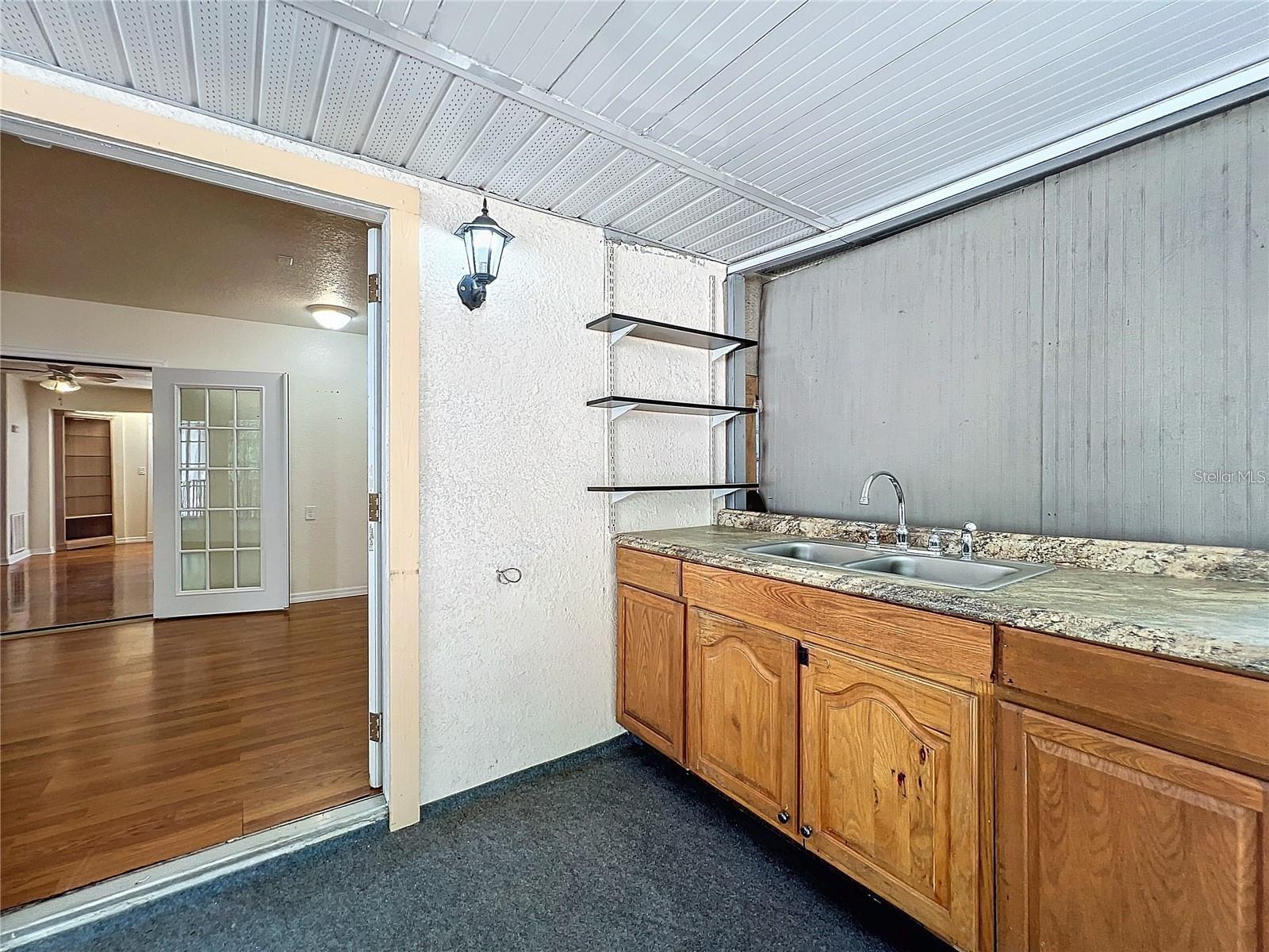 Image 21 of 96 For 25 Chesley Avenue