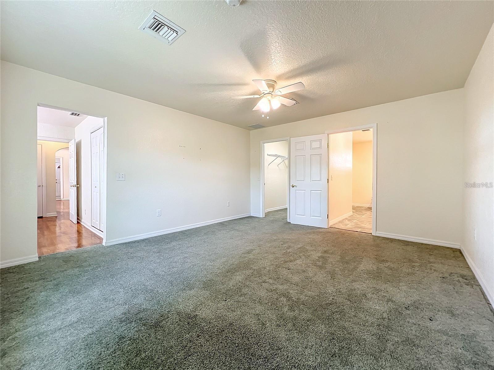 Image 58 of 96 For 25 Chesley Avenue