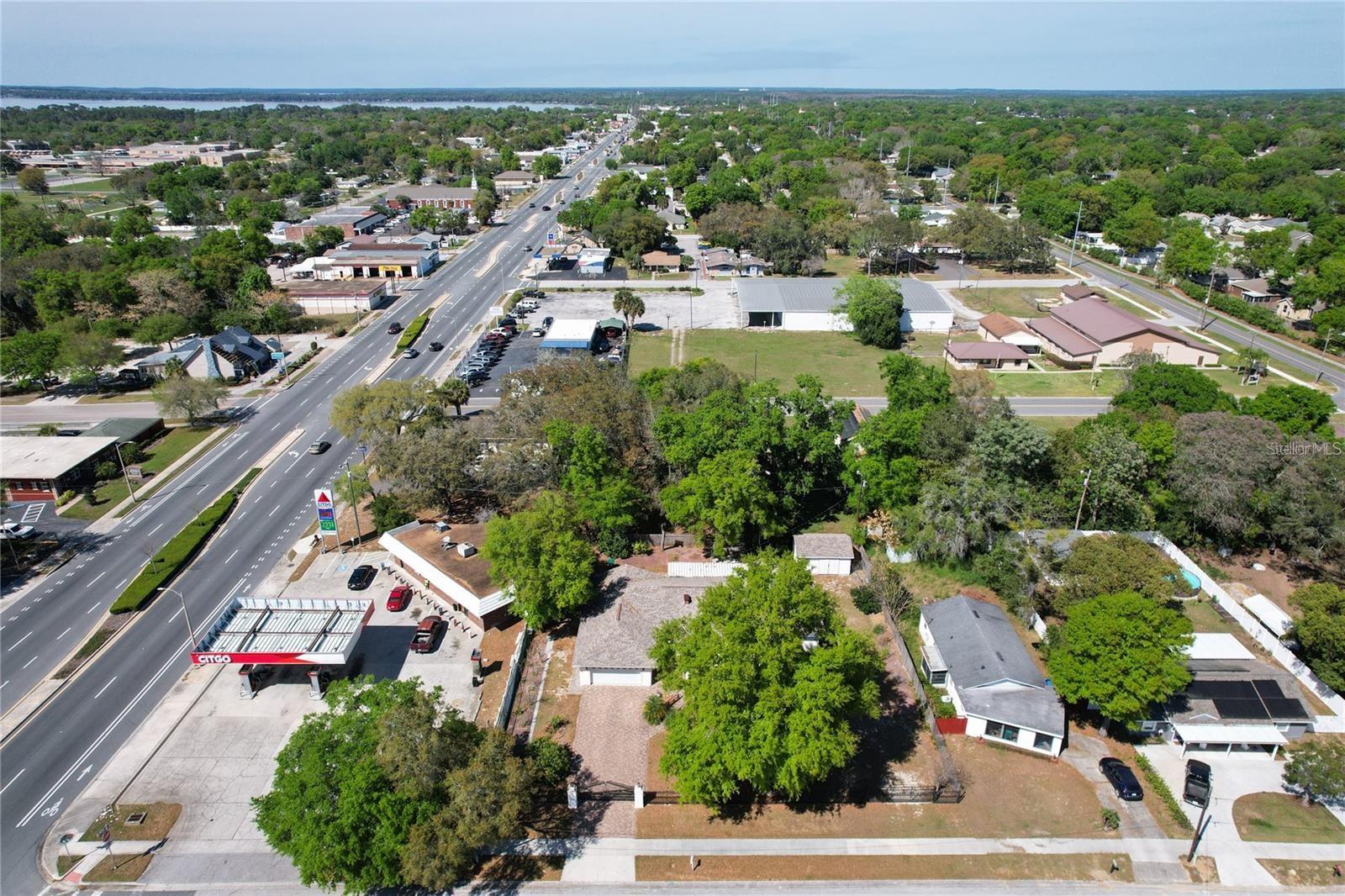 Image 7 of 96 For 25 Chesley Avenue