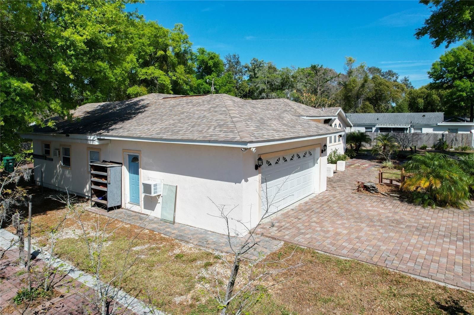 Image 92 of 96 For 25 Chesley Avenue