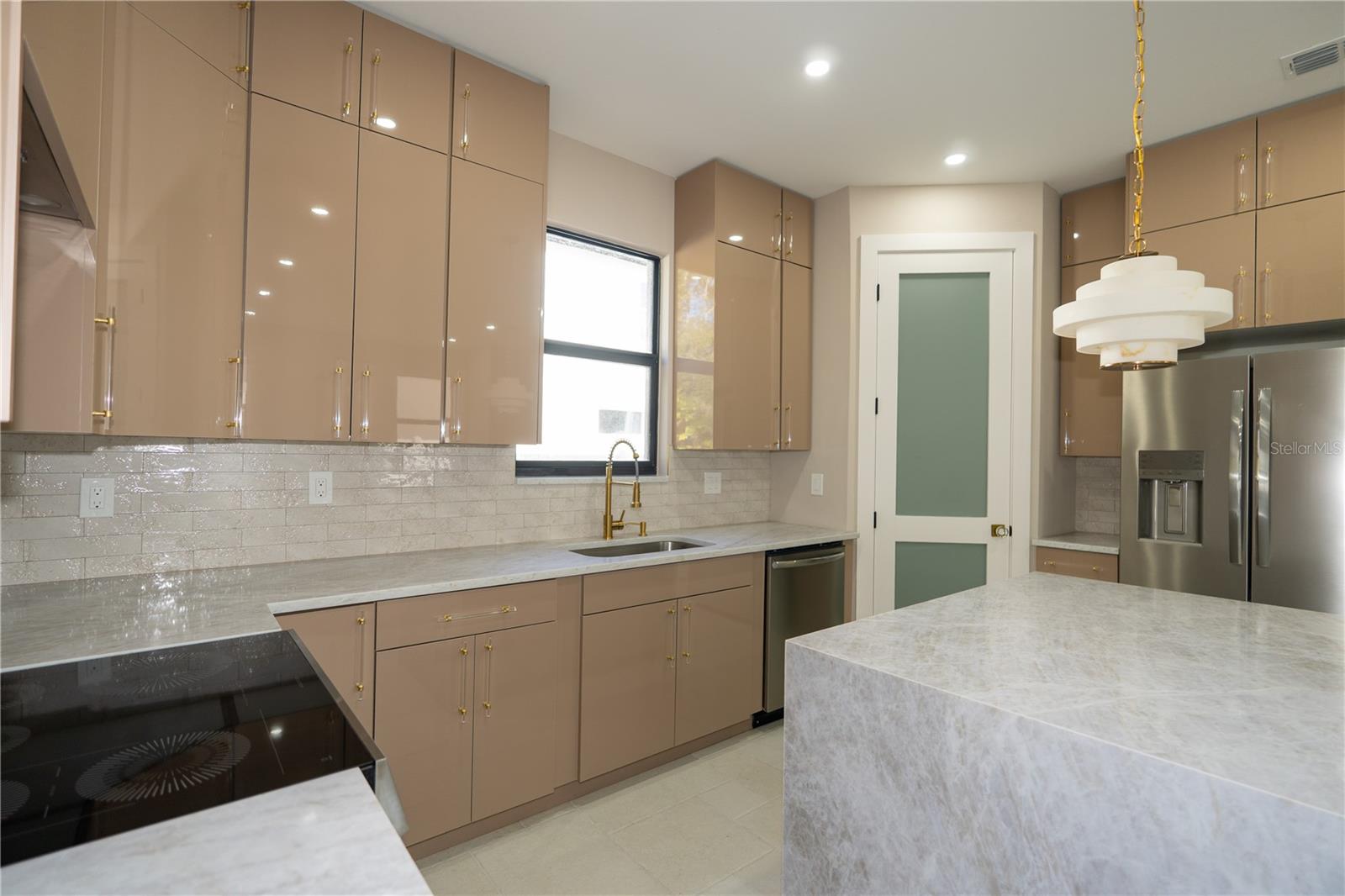 Image 12 of 50 For 7619 Amherst Street