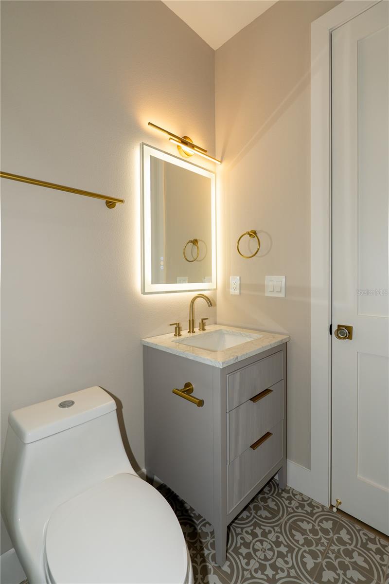 Image 39 of 50 For 7619 Amherst Street