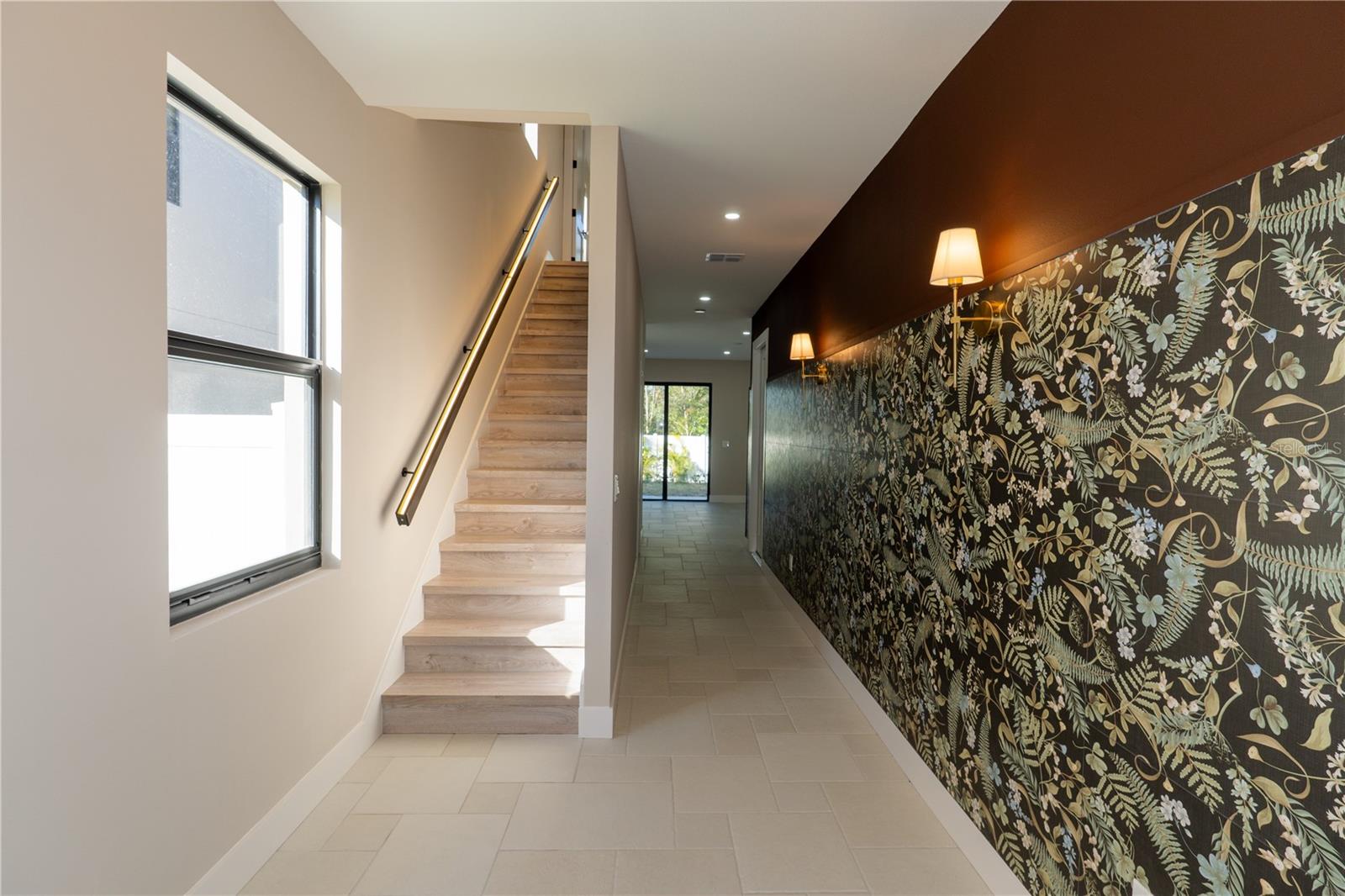 Image 4 of 50 For 7619 Amherst Street