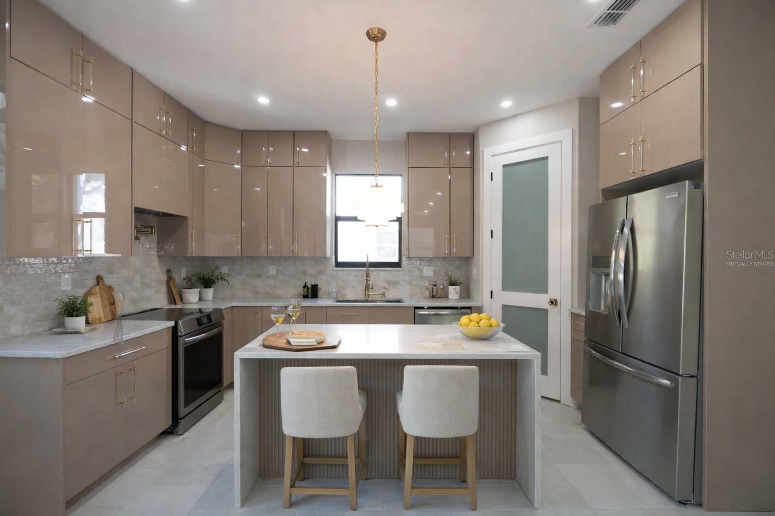 Image 7 of 50 For 7619 Amherst Street