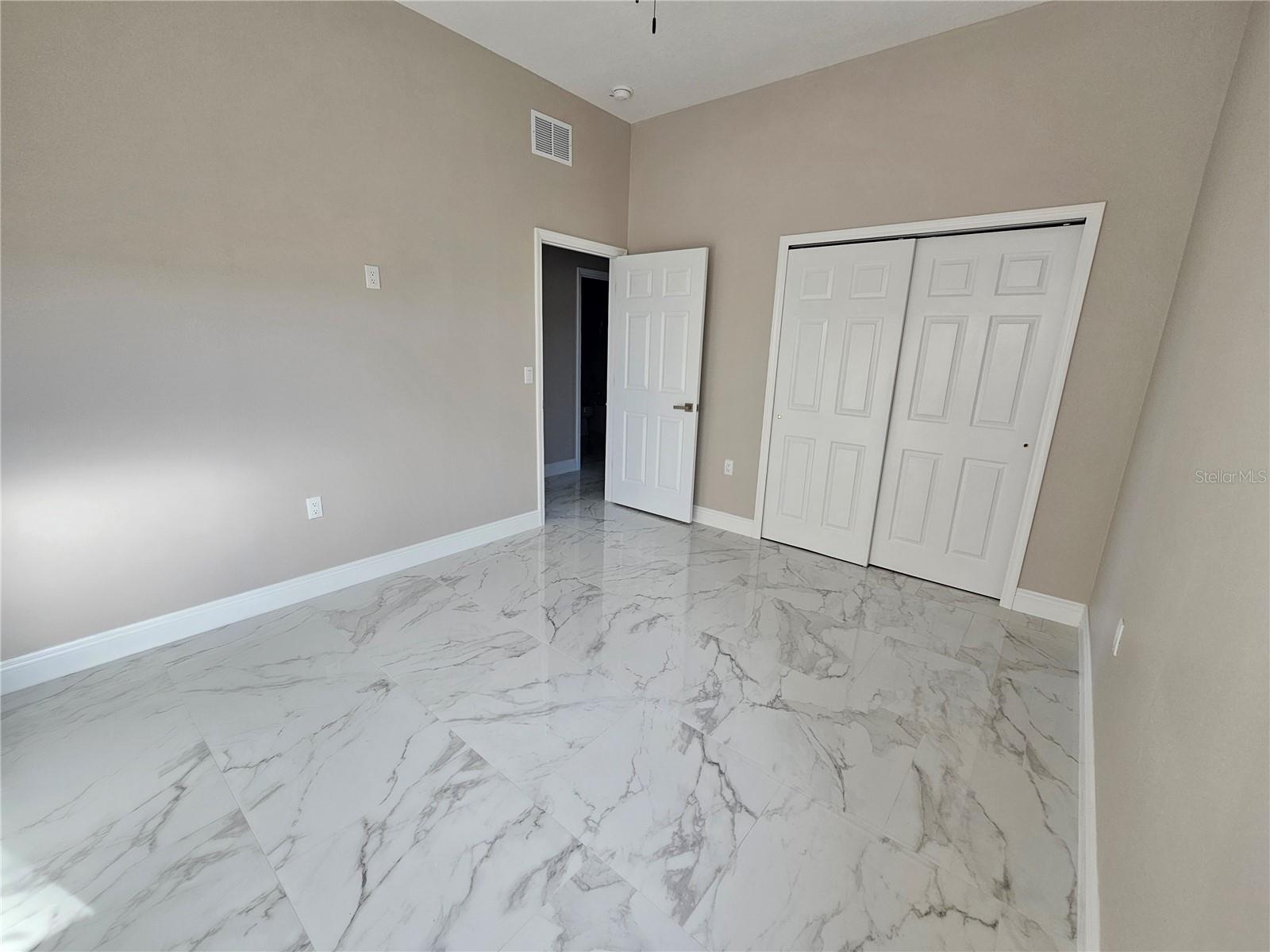 Image 12 of 23 For 4502 42nd Avenue N