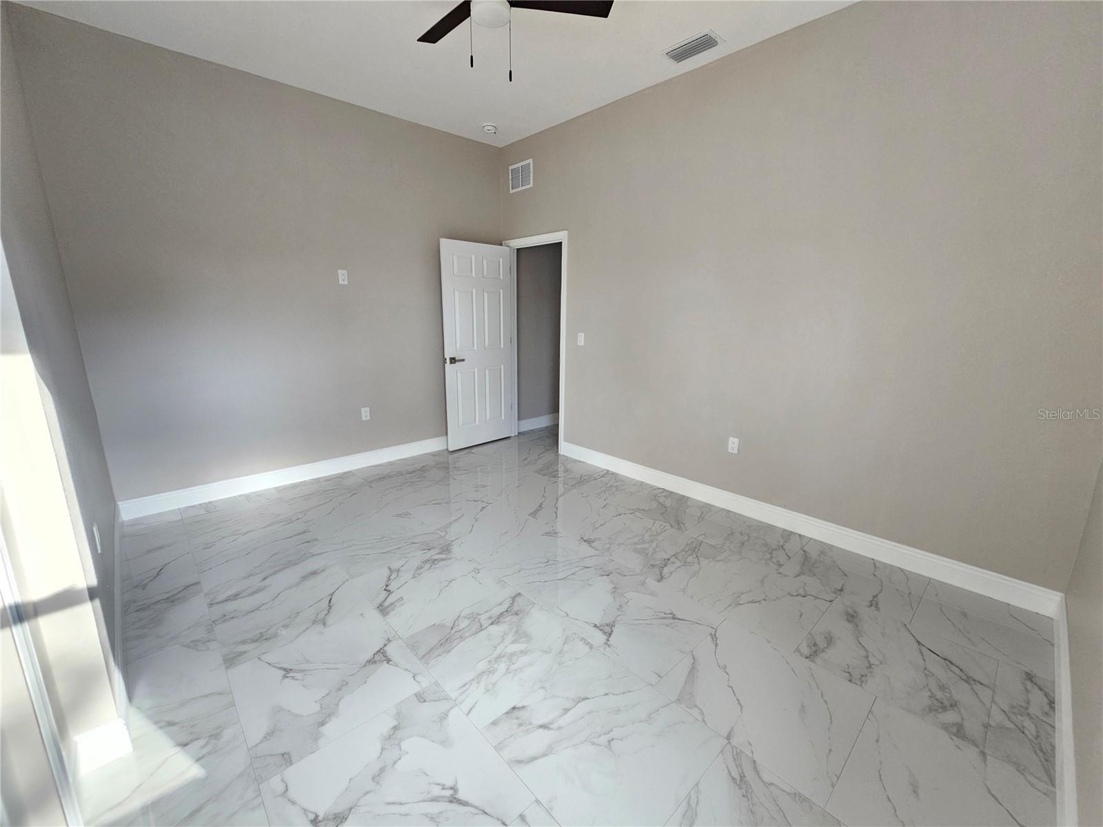 Image 13 of 23 For 4502 42nd Avenue N