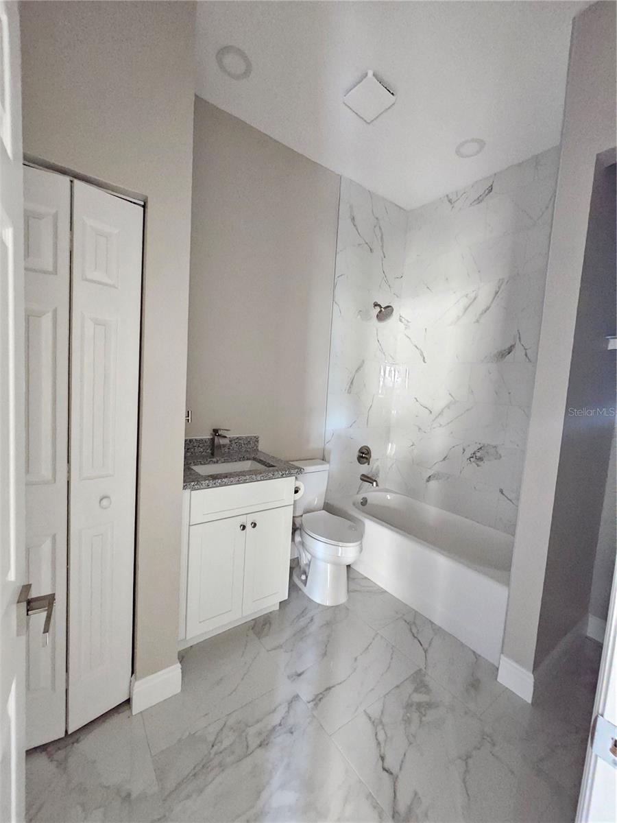 Image 15 of 23 For 4502 42nd Avenue N