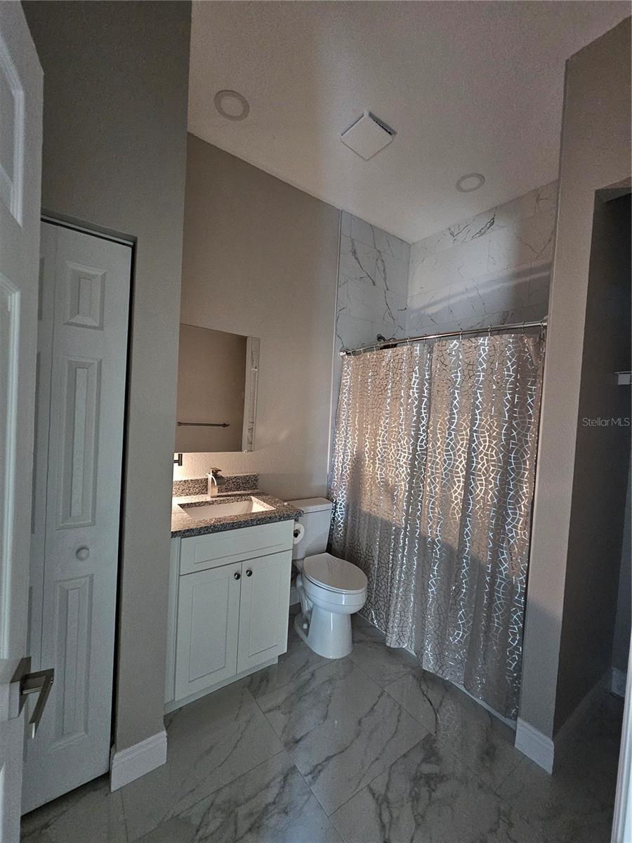 Image 19 of 23 For 4502 42nd Avenue N