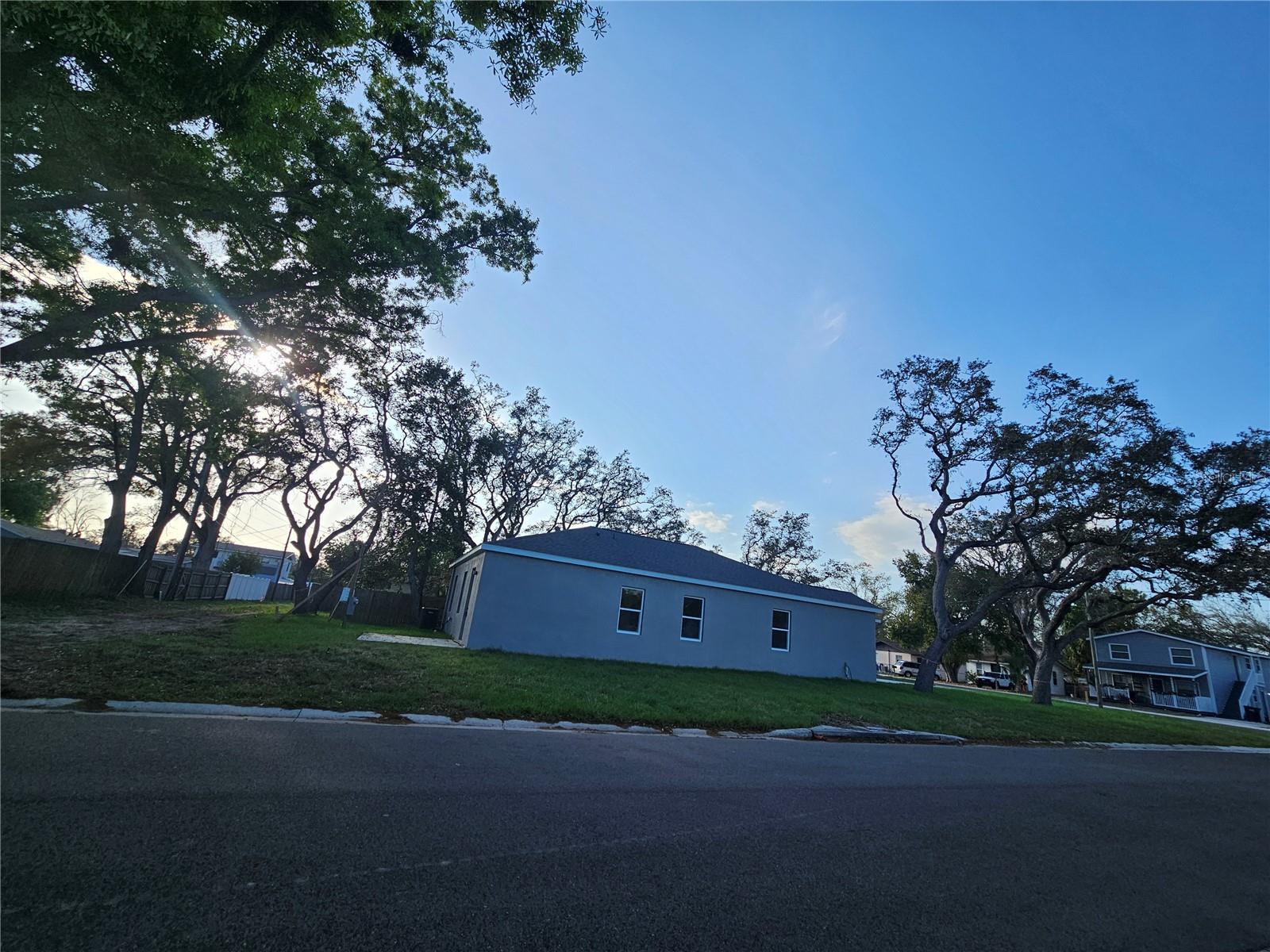 Image 3 of 23 For 4502 42nd Avenue N