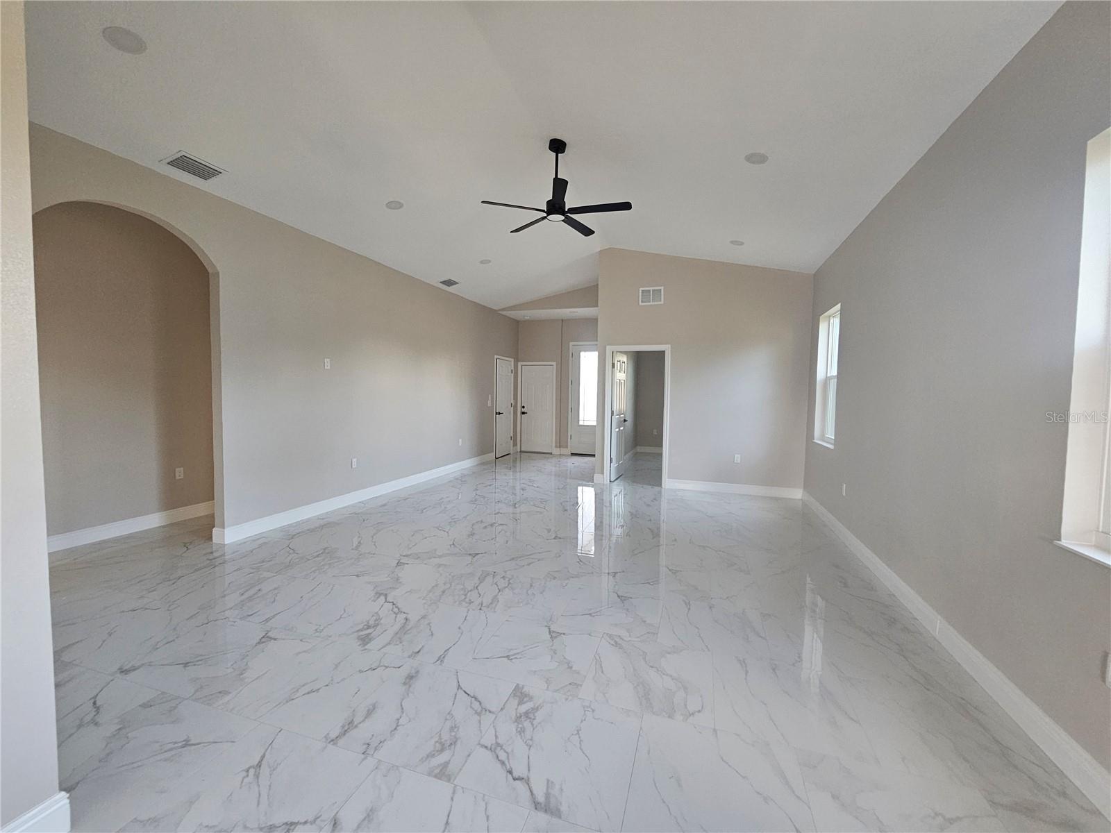 Image 6 of 23 For 4502 42nd Avenue N