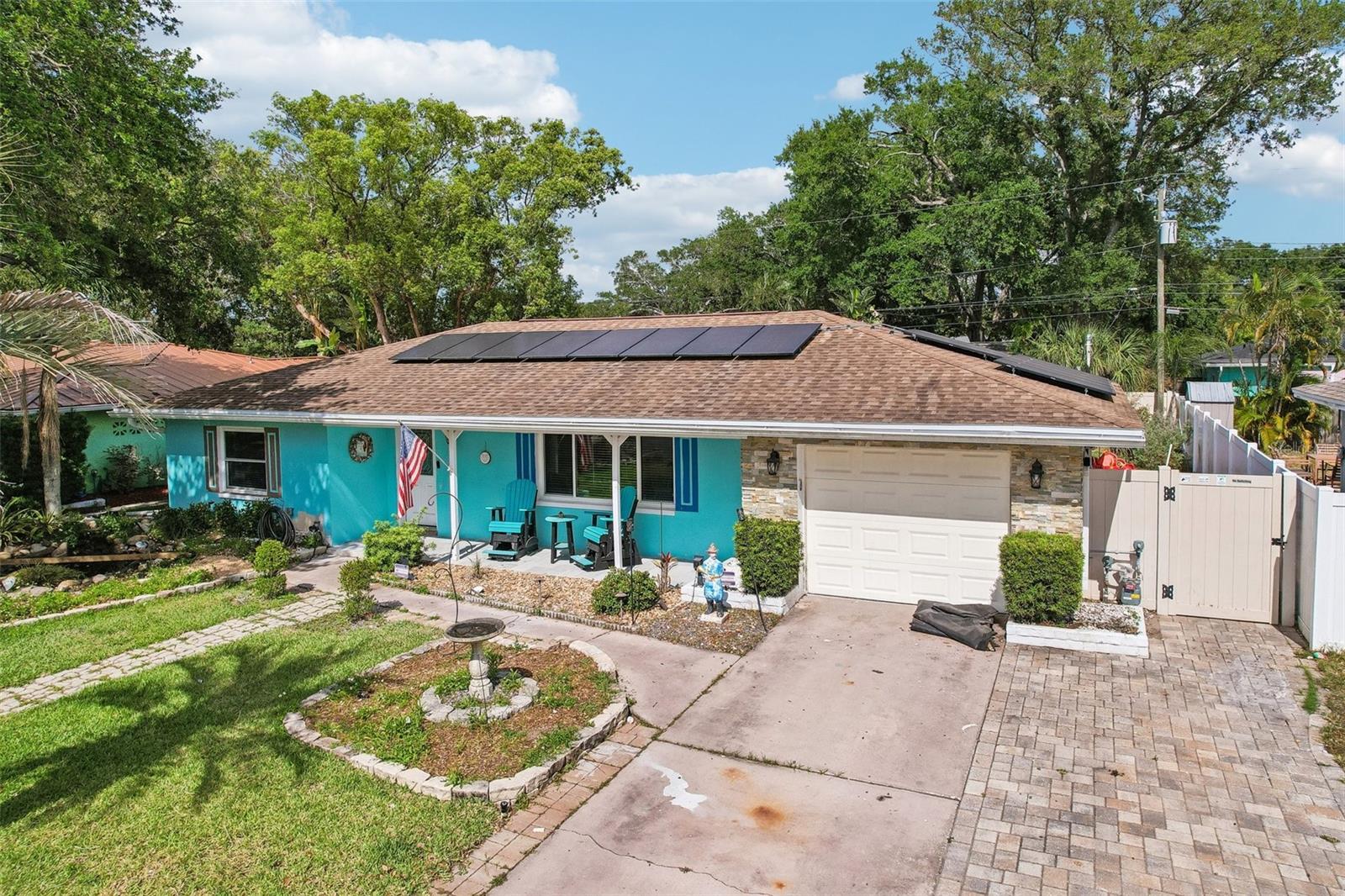 Listing photo id 28 for 657 Marjon Avenue