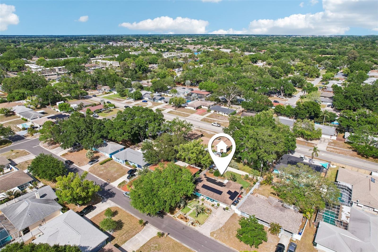 Listing photo id 32 for 657 Marjon Avenue