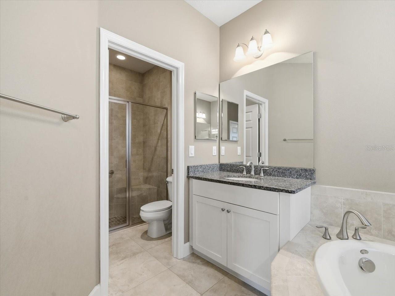 Image 38 of 65 For 2514 Summerdale Court