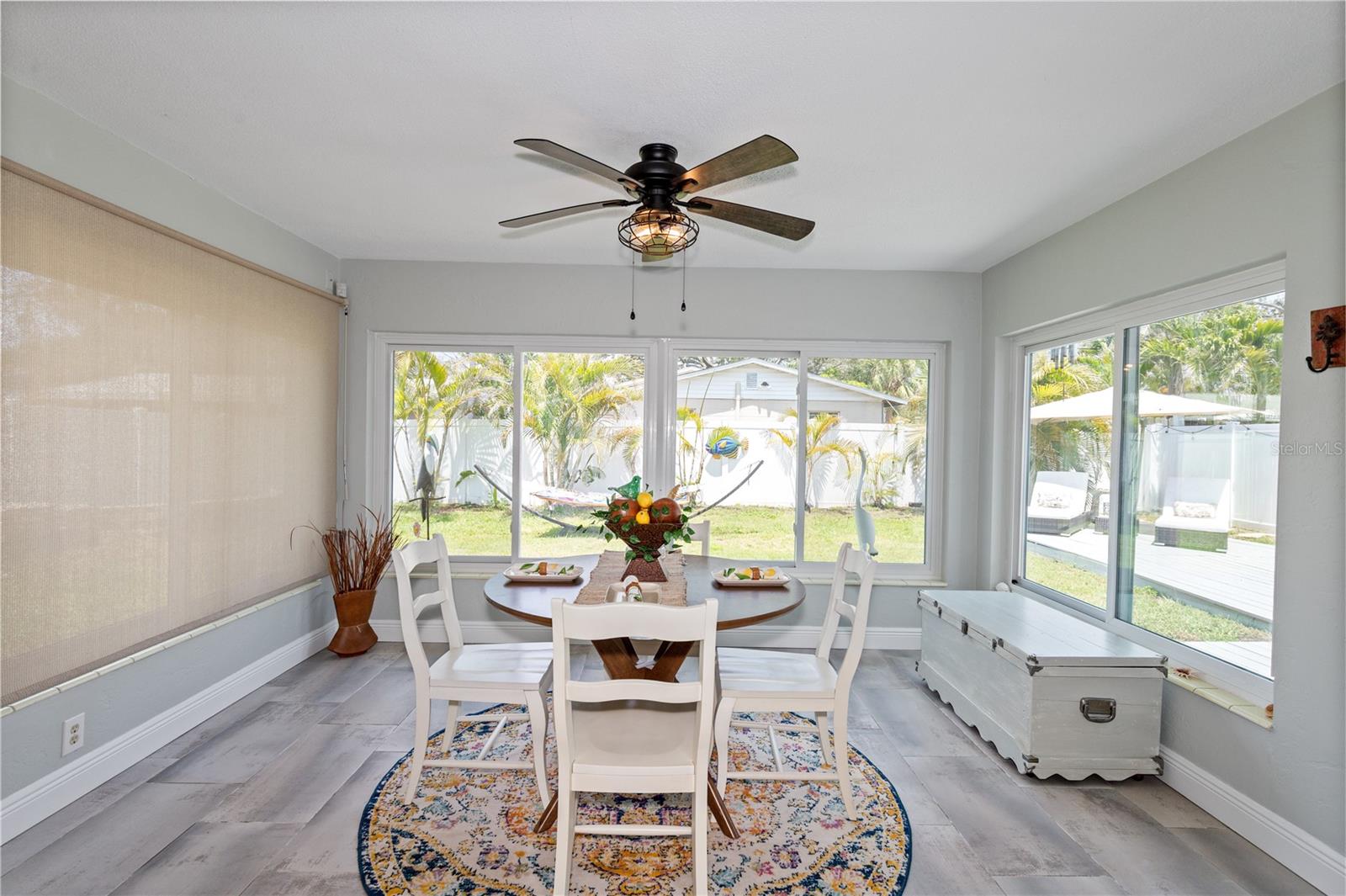 Image 11 of 40 For 8347 41st Avenue N