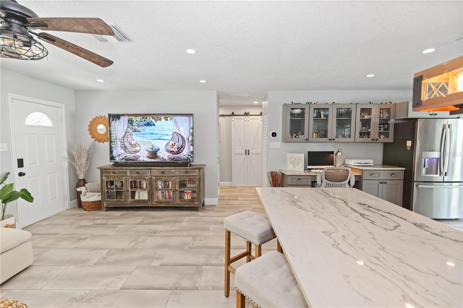 Image 6 of 40 For 8347 41st Avenue N
