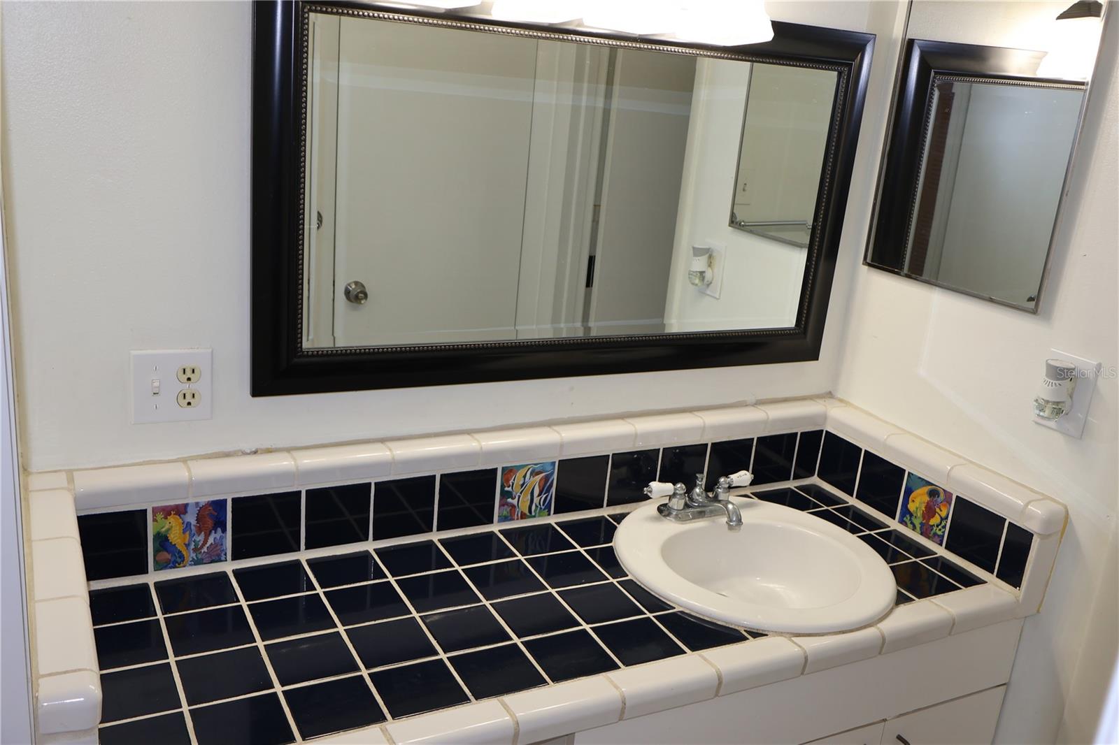 Image 16 of 30 For 7609 Abbey Lane B