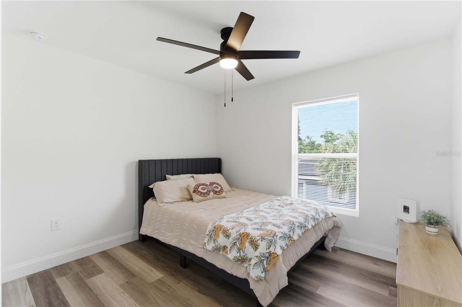 Image 10 of 20 For 1901 31st Street S 1-2