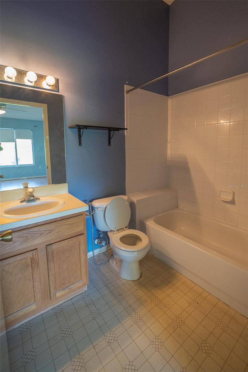 Image 18 of 28 For 1250 Redondo Way