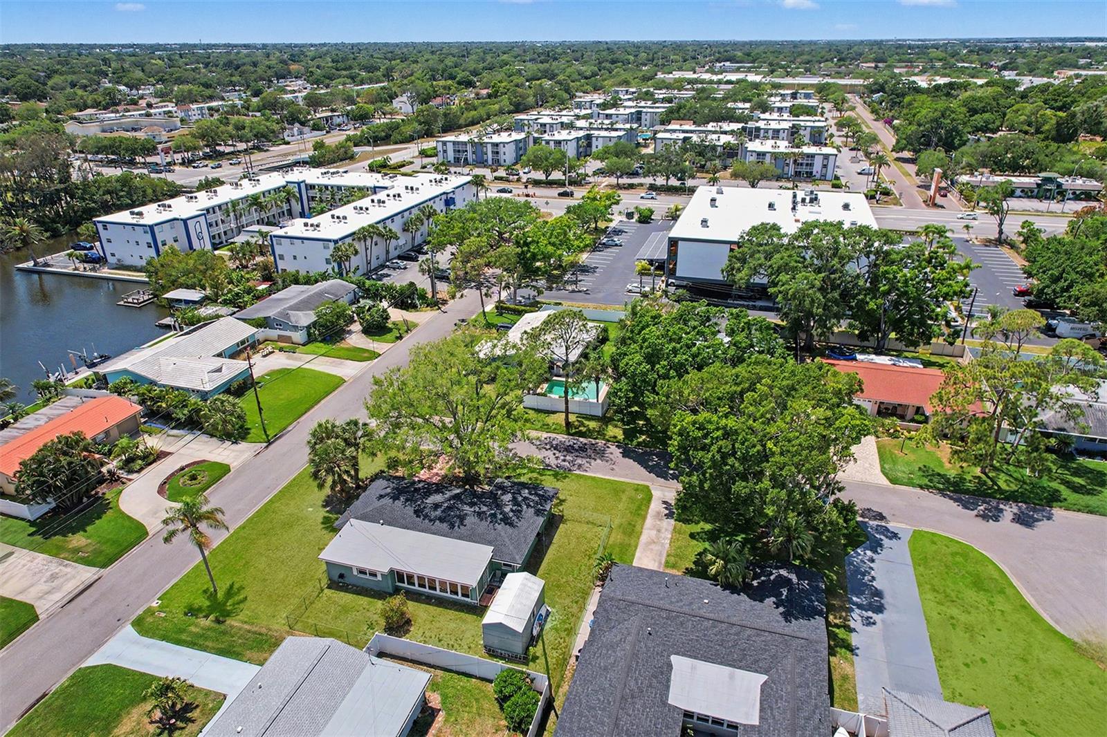 Image 20 of 34 For 7901 3rd Street N