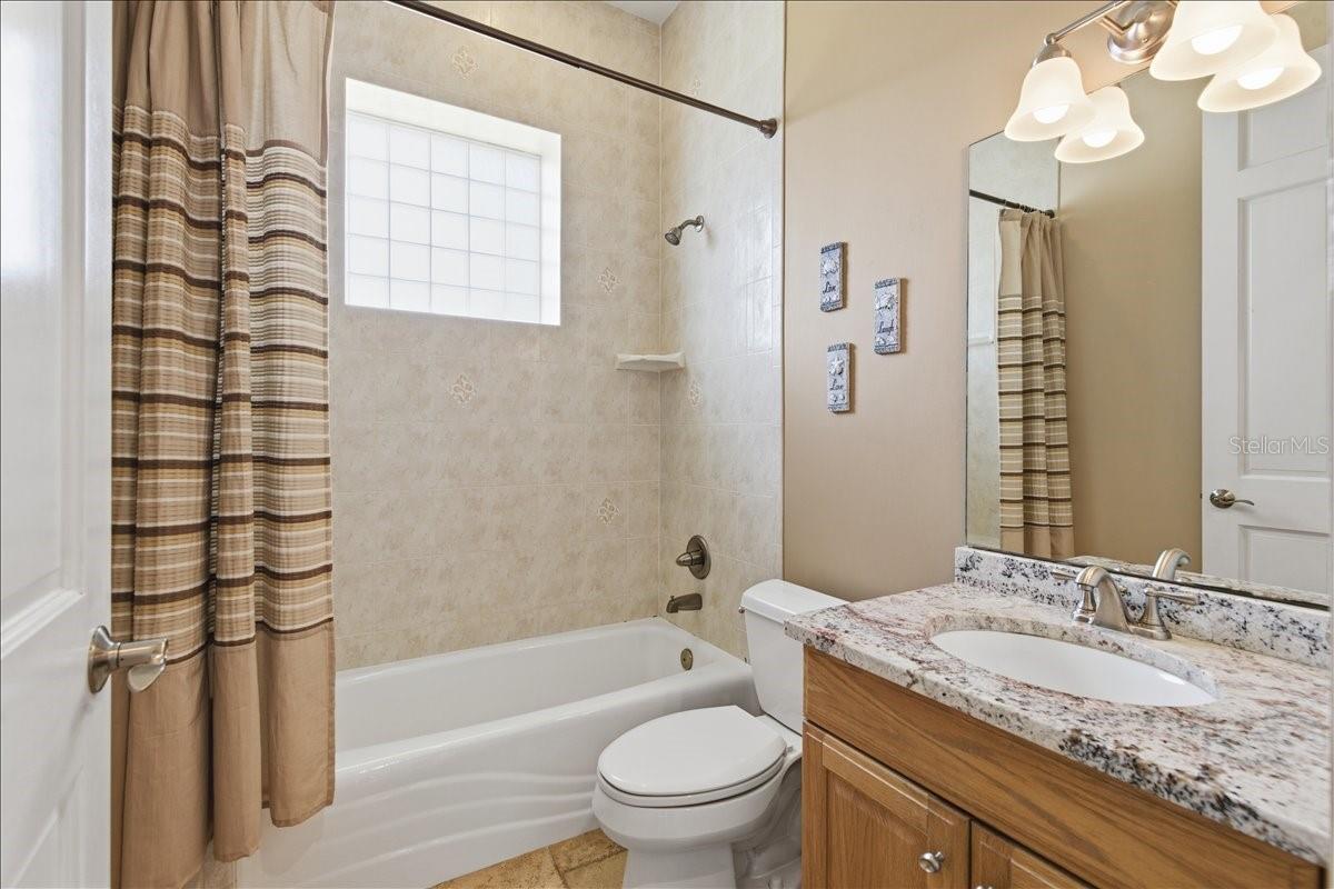 Image 31 of 72 For 17825 Simms Road