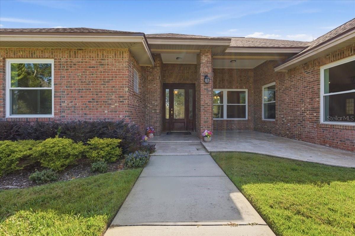 Image 4 of 72 For 17825 Simms Road