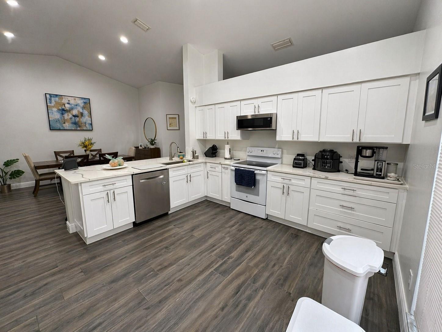 Image 2 of 13 For 1208 Tiger Wood Court