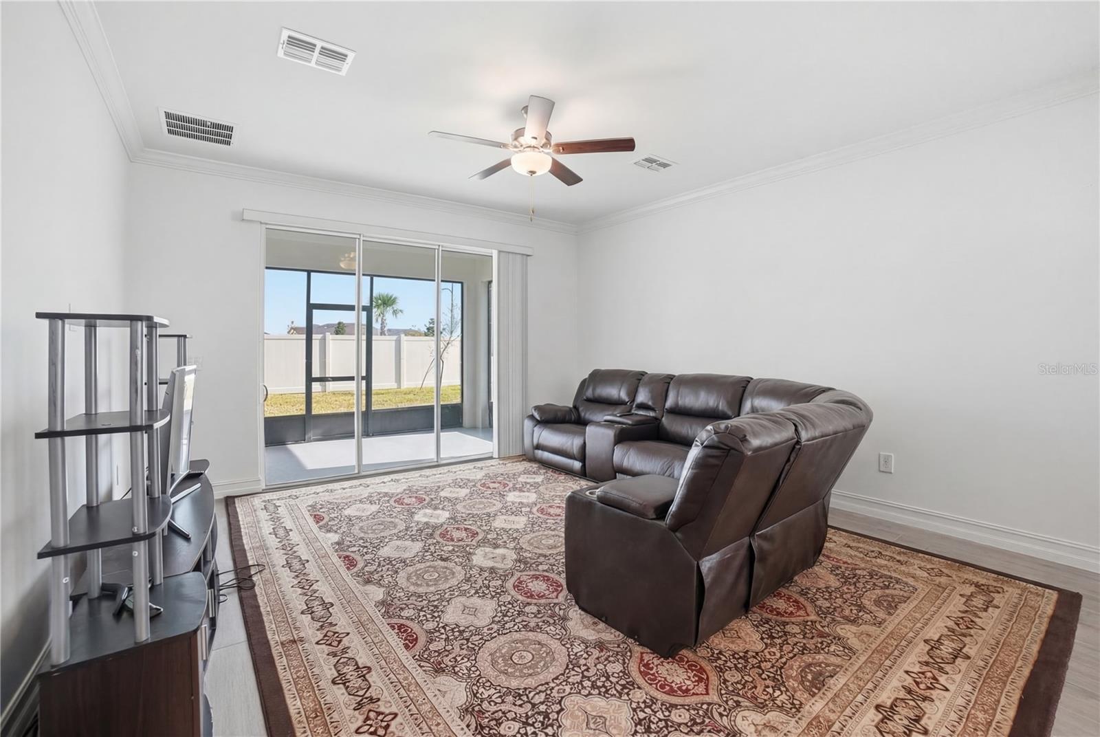 Image 19 of 54 For 11534 72nd Place E