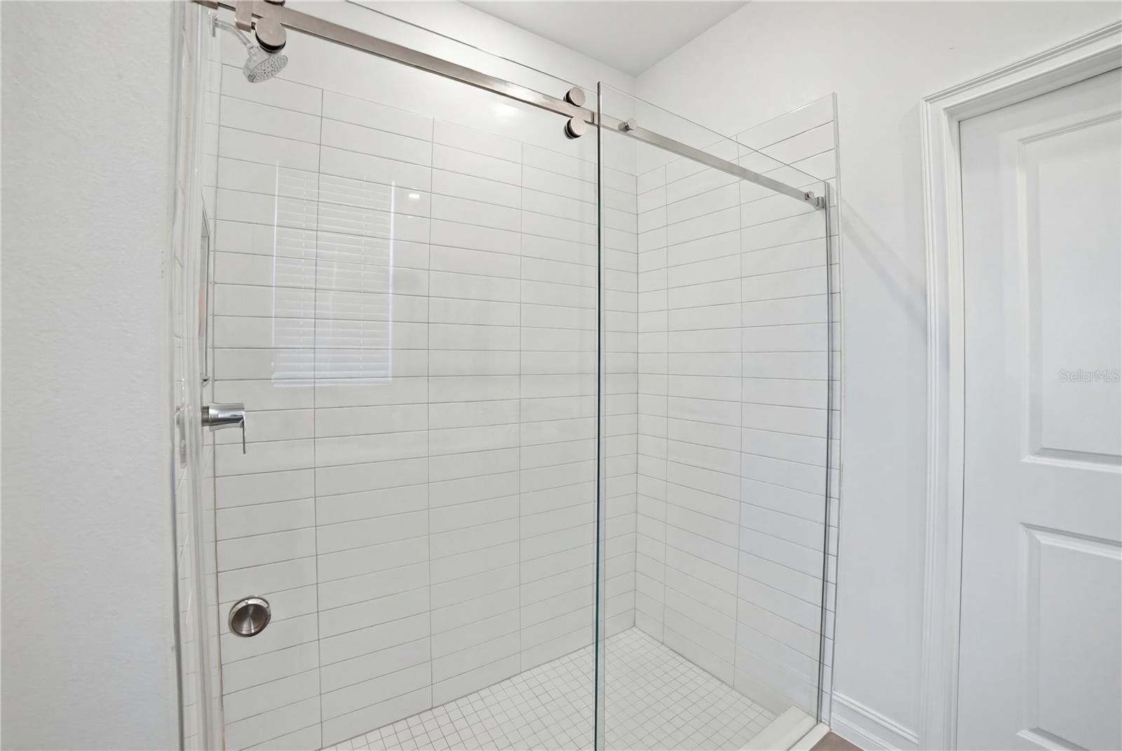 Image 33 of 54 For 11534 72nd Place E