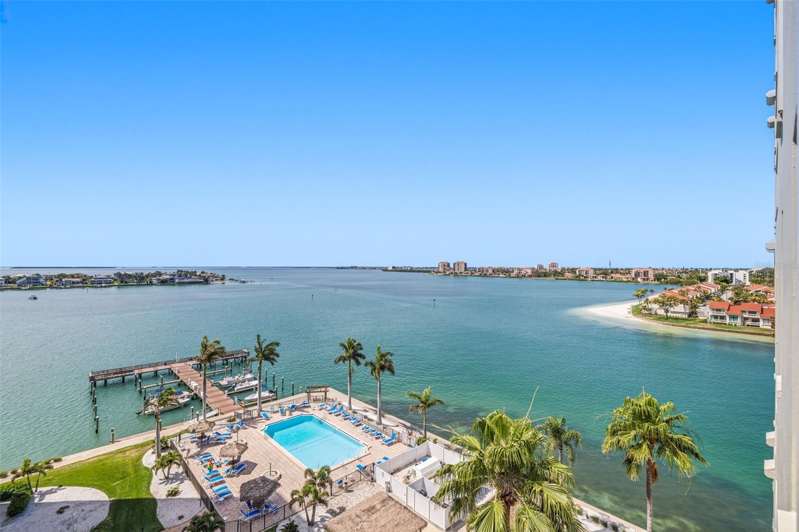 Image 28 of 44 For 5220 Brittany Dr S  901