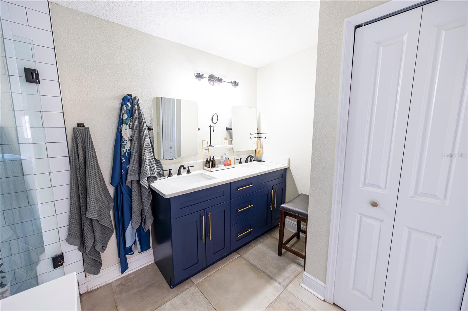 Image 5 of 32 For 10904 15th Street