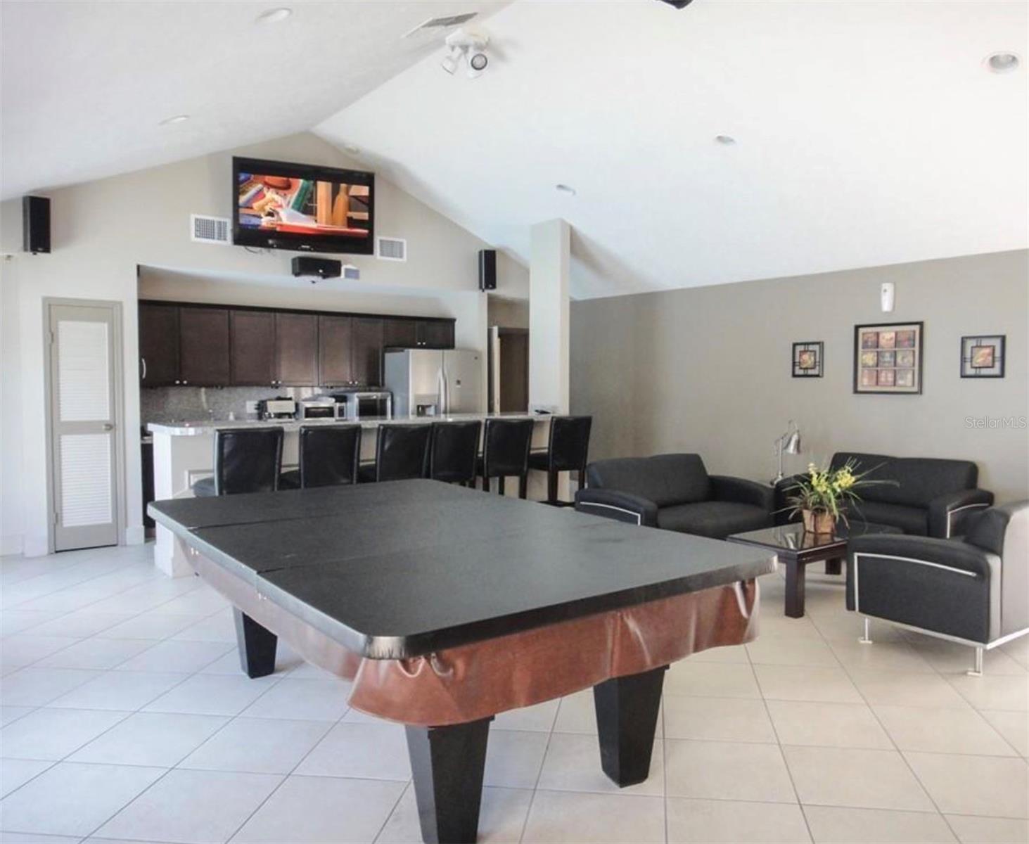 Image 19 of 23 For 1400 Gandy Boulevard N 703