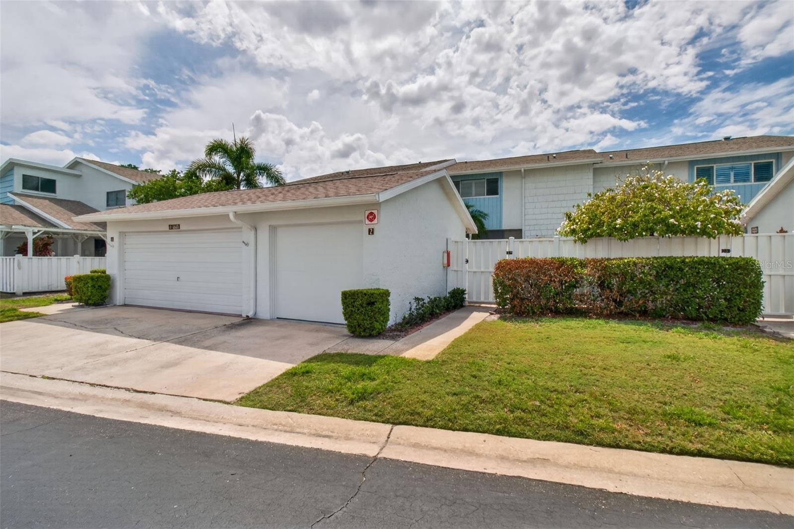Details for 6660 Cape Hatteras Way Ne 2, ST PETERSBURG, FL 33702