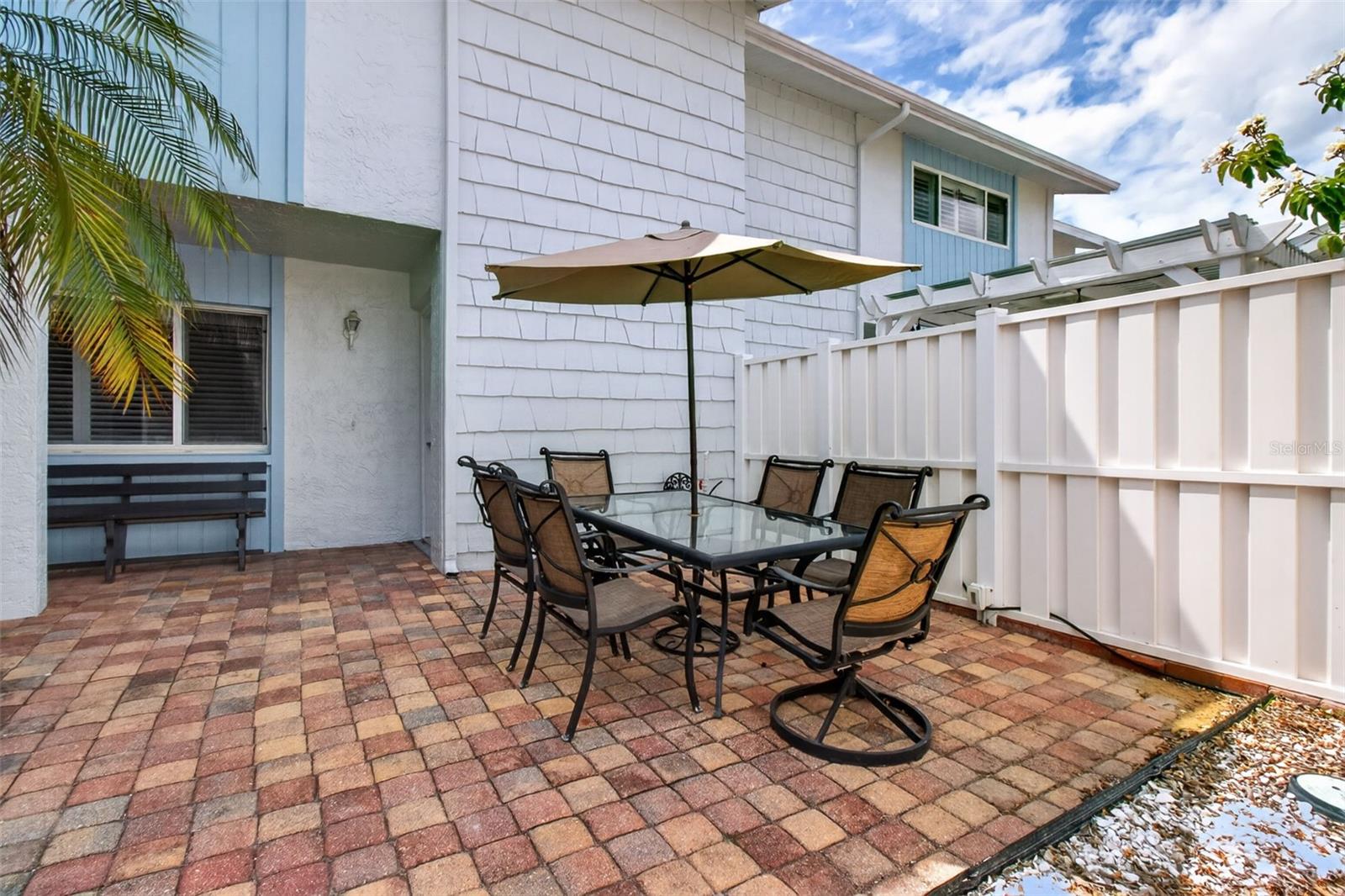 Image 2 of 34 For 6660 Cape Hatteras Way Ne 2