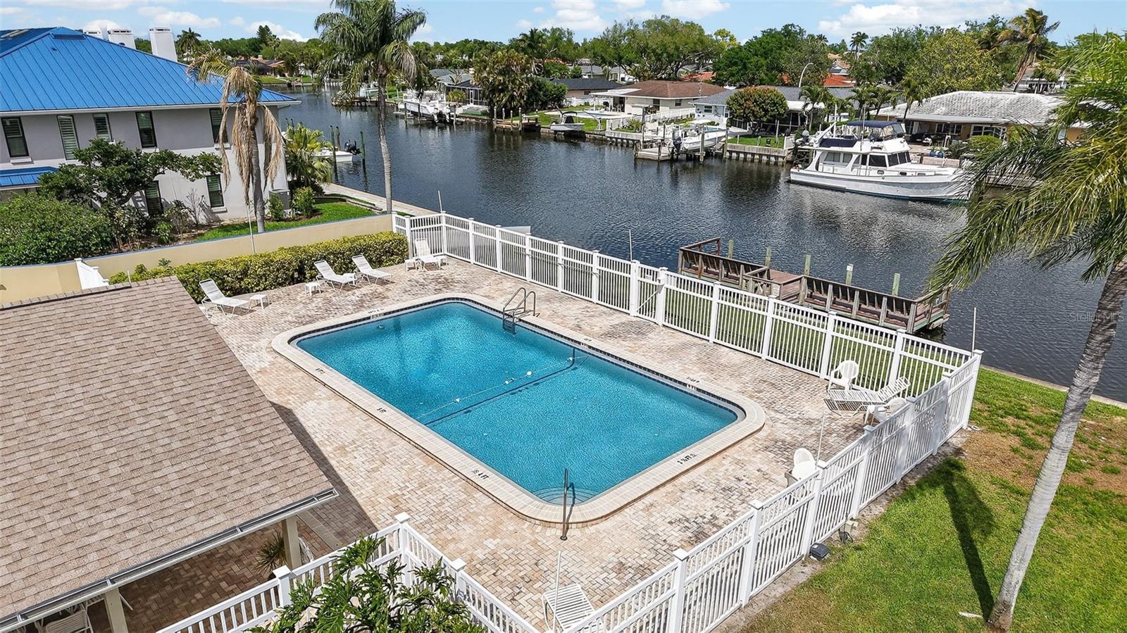Image 28 of 34 For 6660 Cape Hatteras Way Ne 2