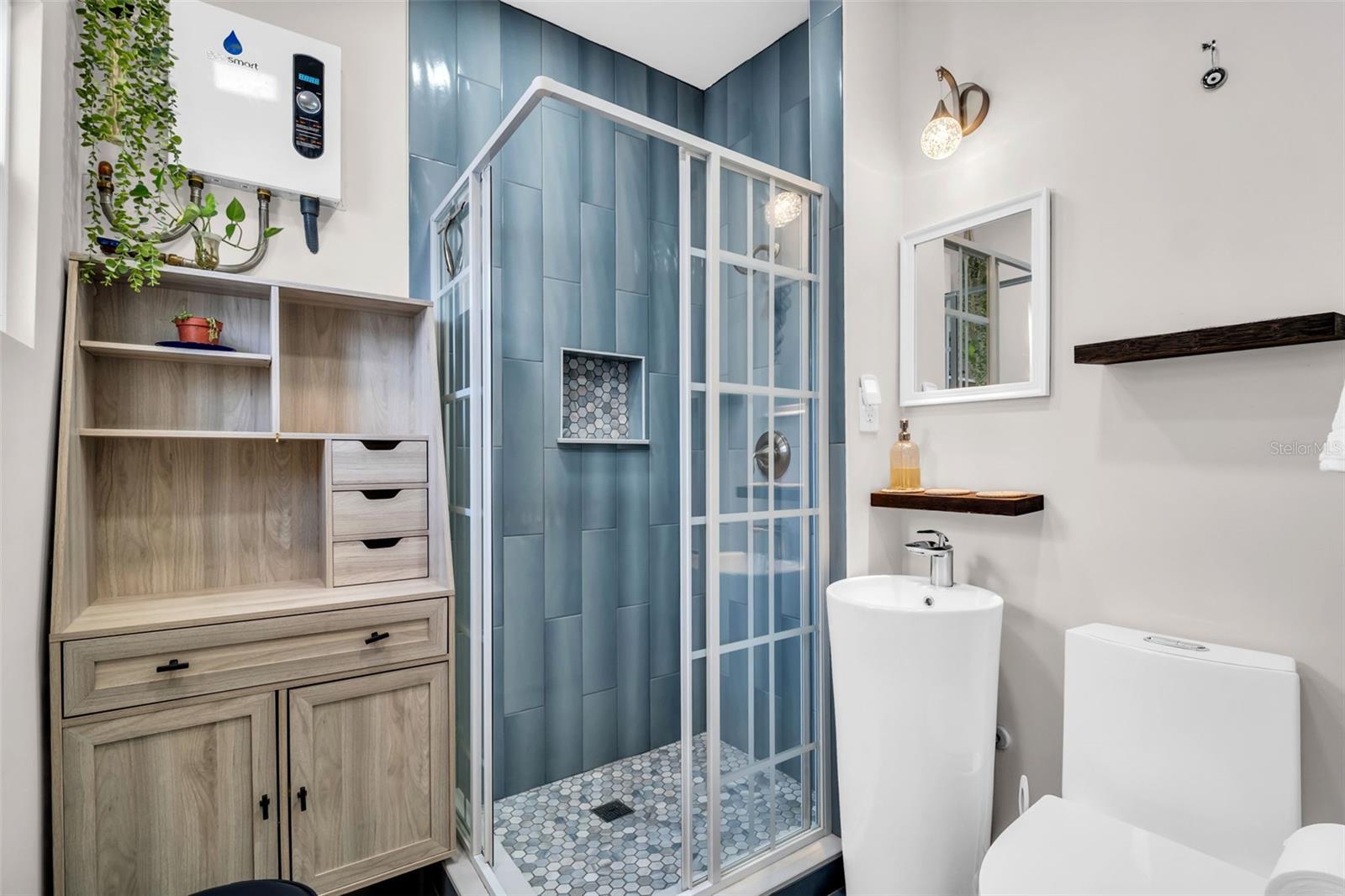 Image 10 of 38 For 2600 26th Avenue N