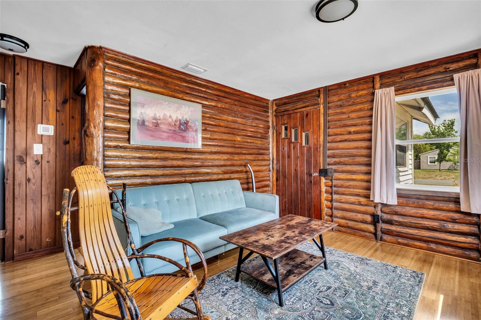 Image 13 of 38 For 2600 26th Avenue N