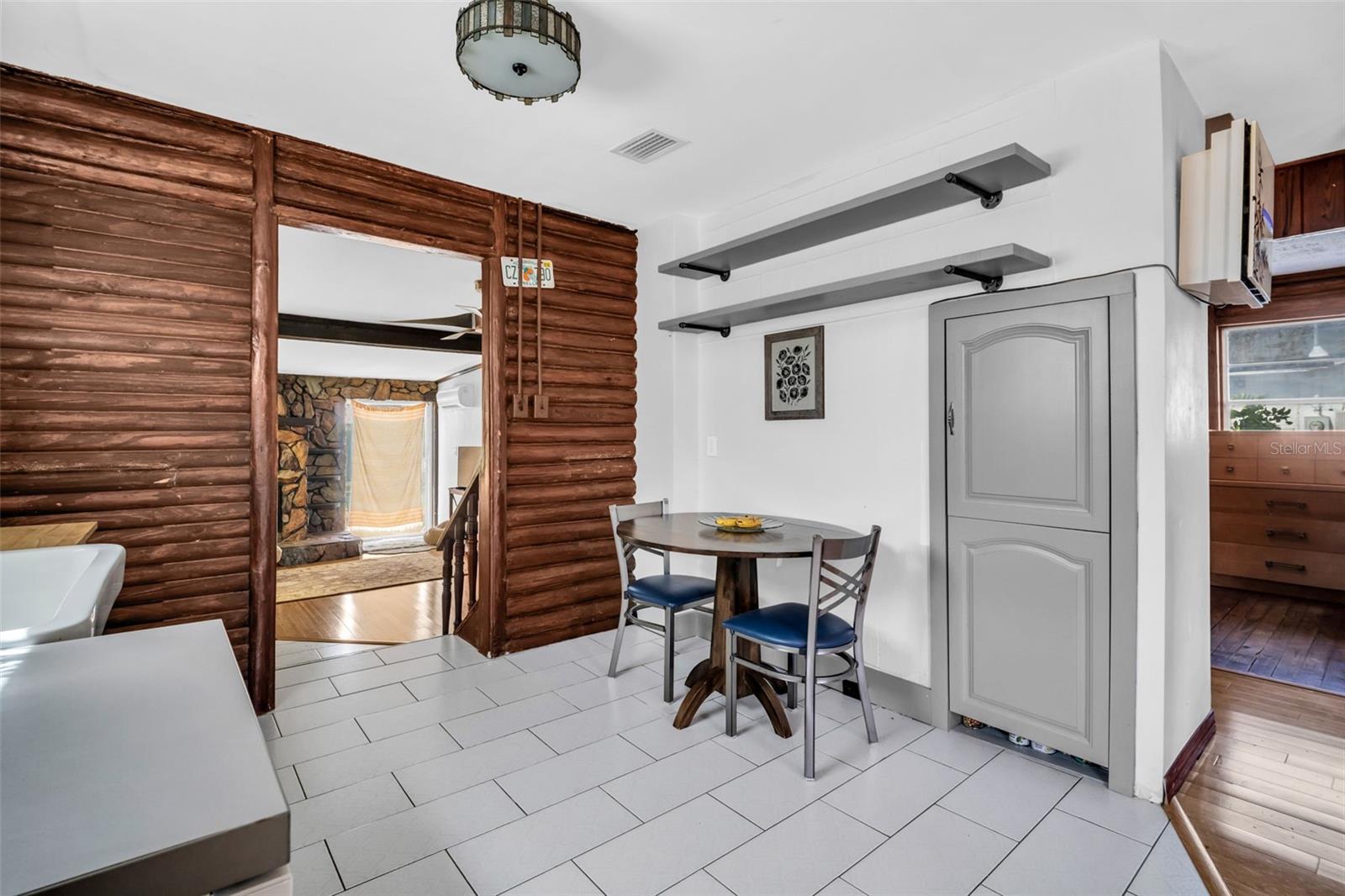 Image 19 of 38 For 2600 26th Avenue N