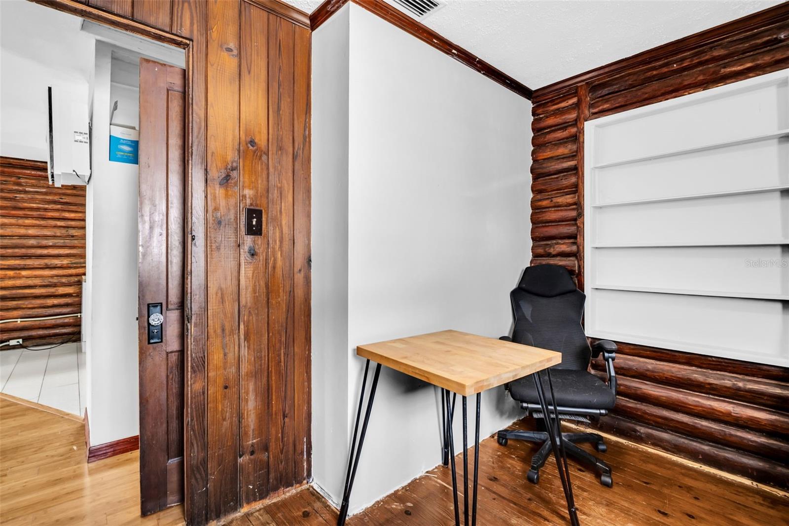 Image 28 of 38 For 2600 26th Avenue N