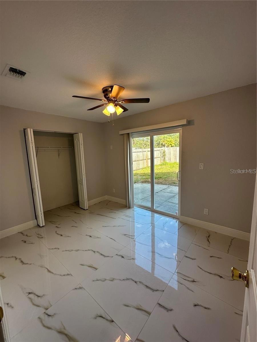 Image 8 of 10 For 7813 Lakeshore Drive A