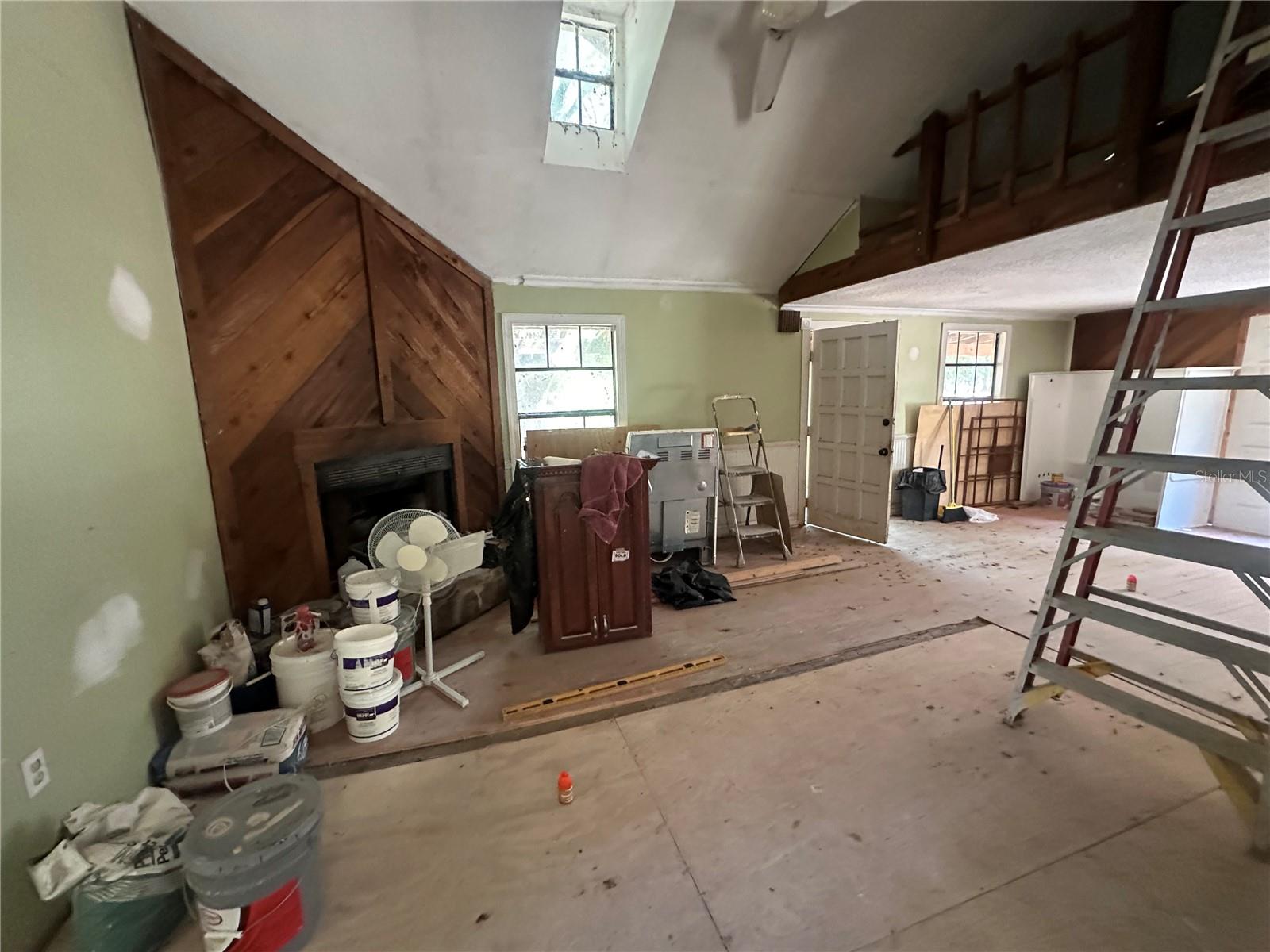 Image 21 of 22 For 26314 Glenwood Drive